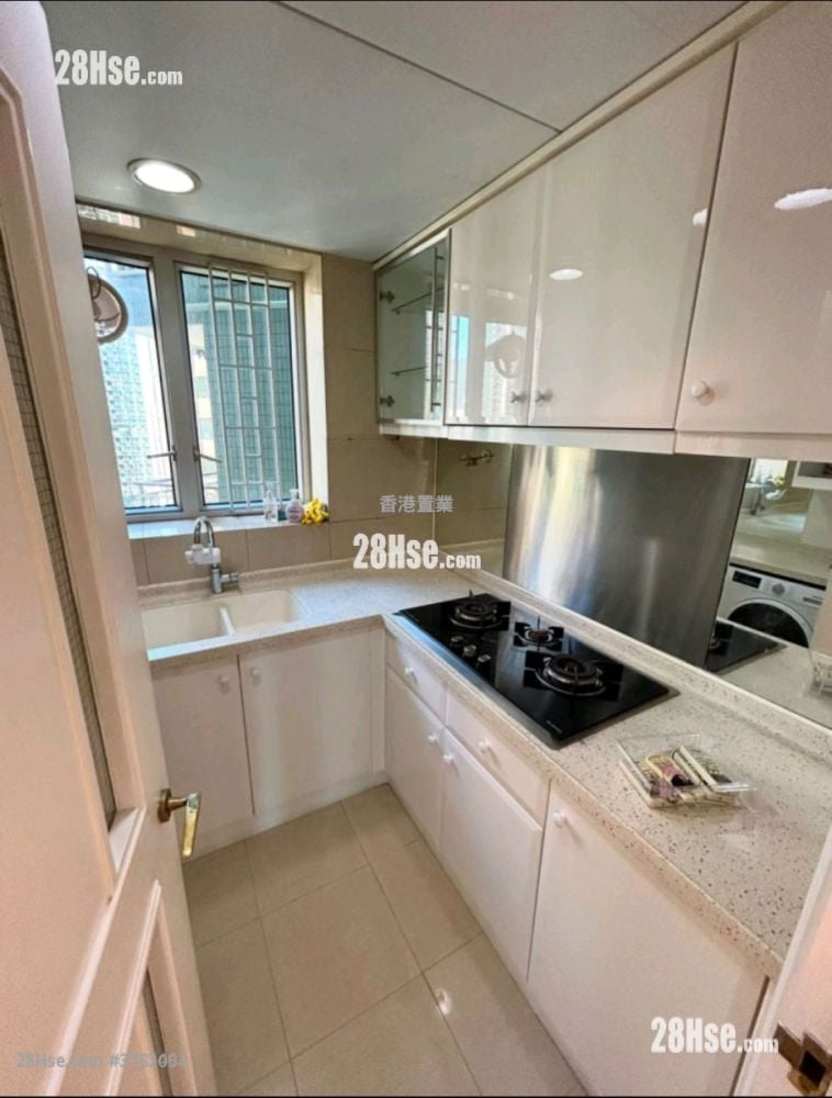 泓景台 售盘 3 房 , 2 浴室 658 平方尺