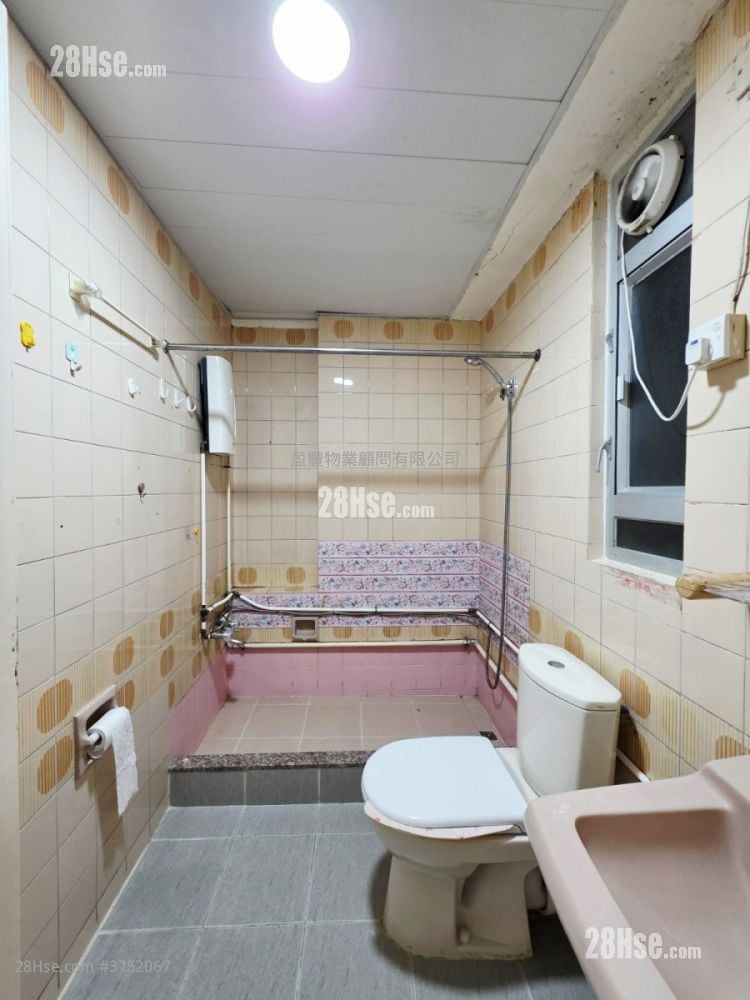 Lockhart House Sell 2 Bedrooms , 1 Bathroom 552 ft²