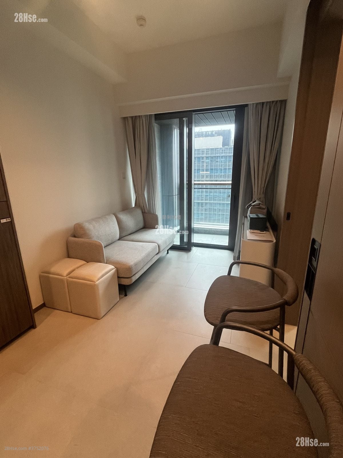 天玺天 租盘 1 房 , 1 浴室 298 平方尺