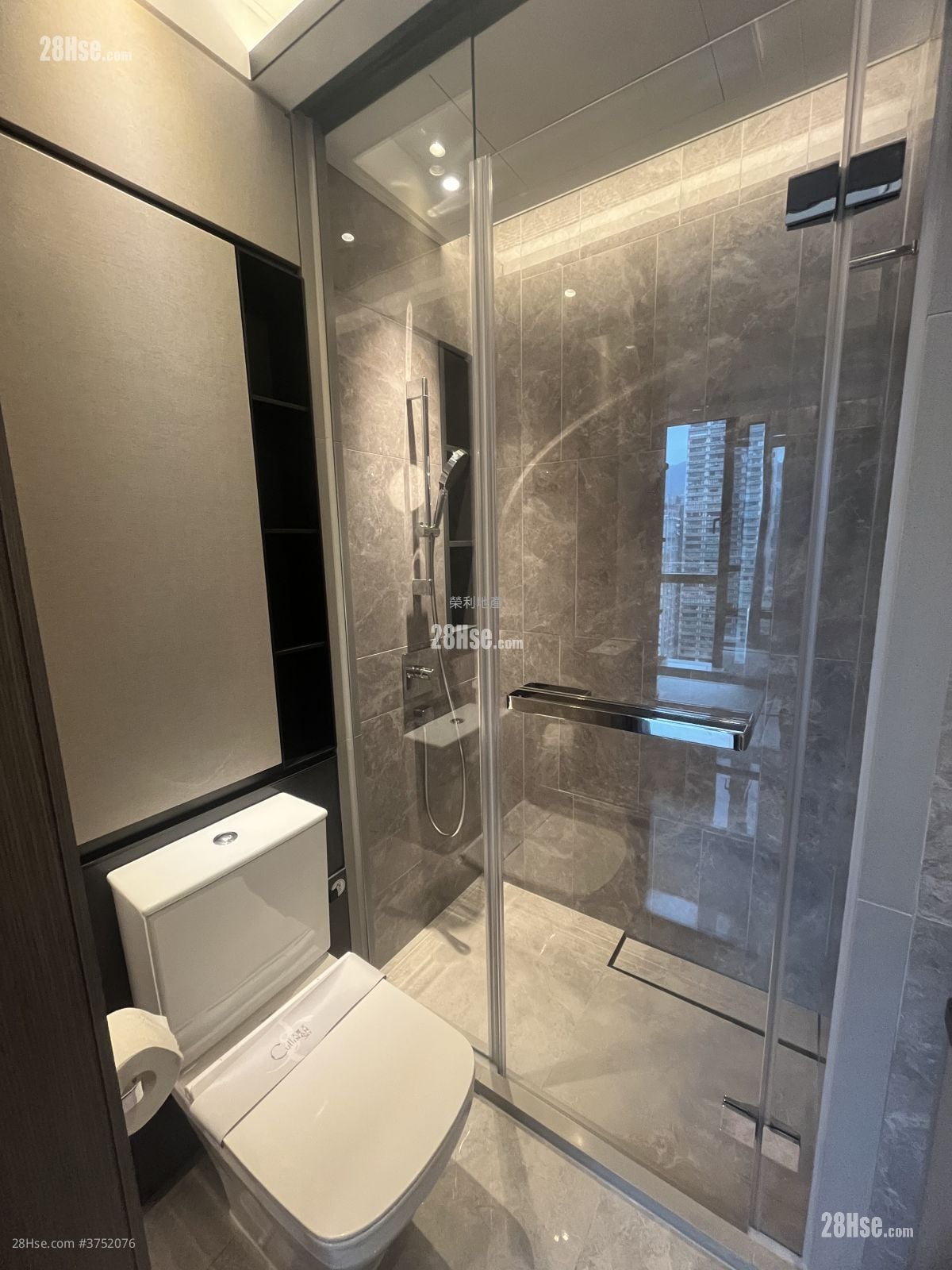 天玺天 租盘 1 房 , 1 浴室 298 平方尺