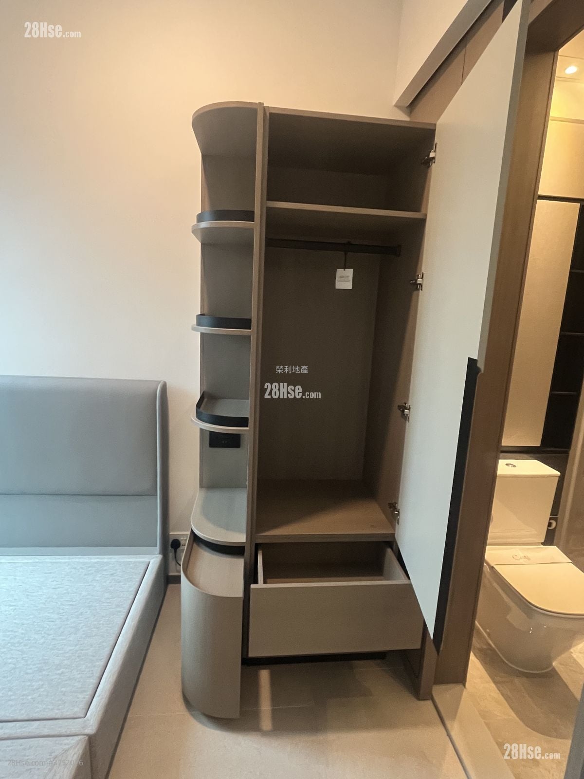 天玺天 租盘 1 房 , 1 浴室 298 平方尺