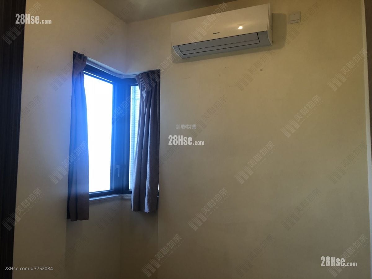 Grand Yoho Sell 2 Bedrooms , 1 Bathroom 500 ft²