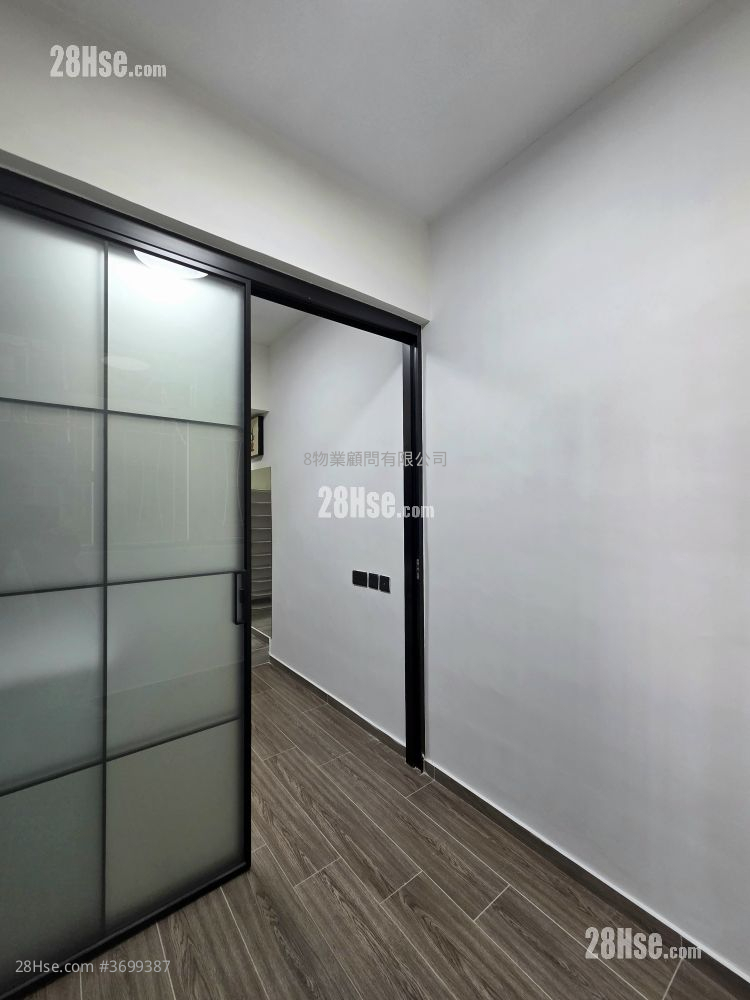 海殿大廈 租盤 1 房 , 1 浴室 160 平方呎