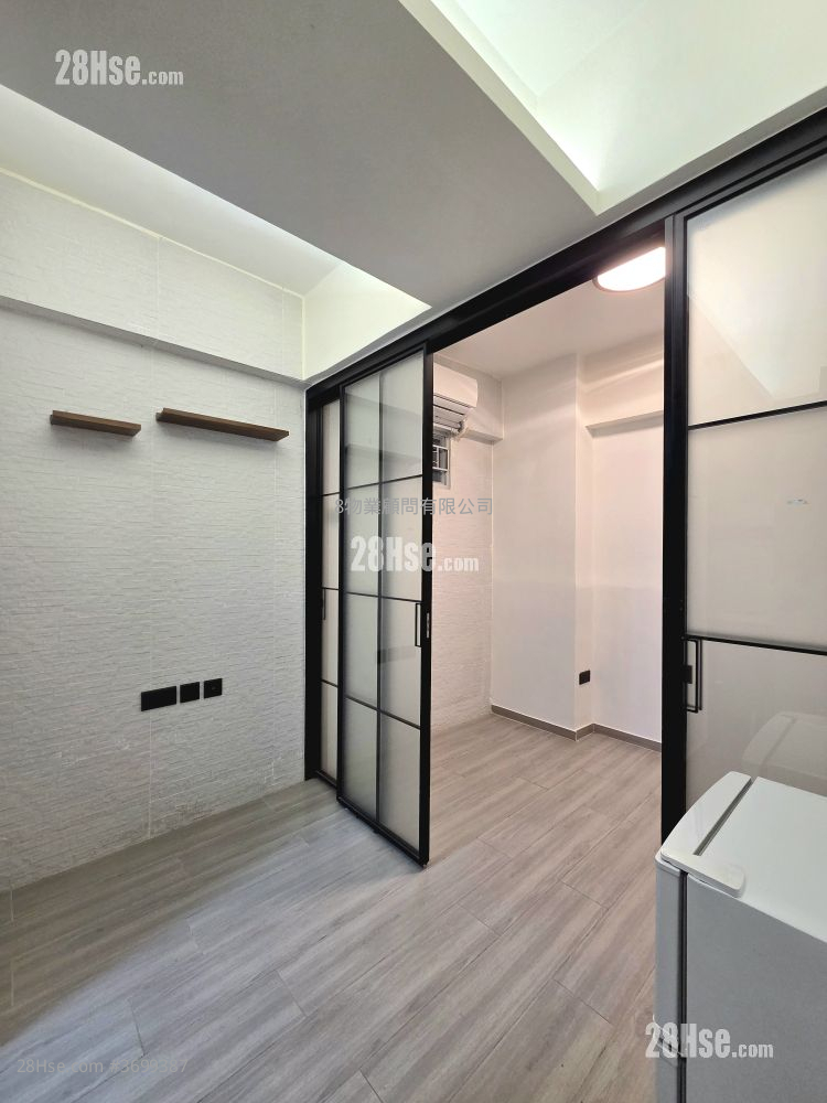 海殿大廈 租盤 1 房 , 1 浴室 160 平方呎