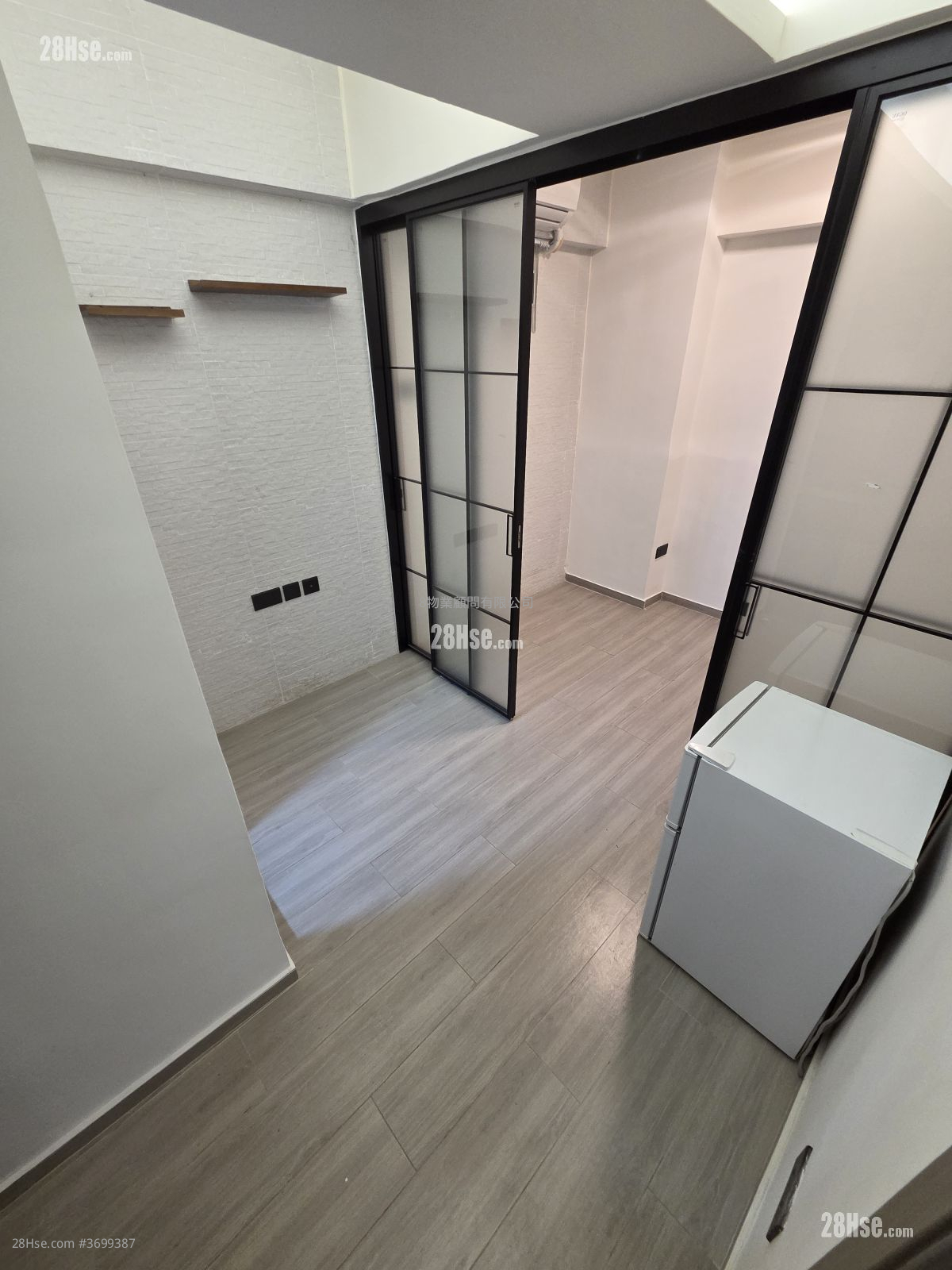 海殿大廈 租盤 1 房 , 1 浴室 160 平方呎