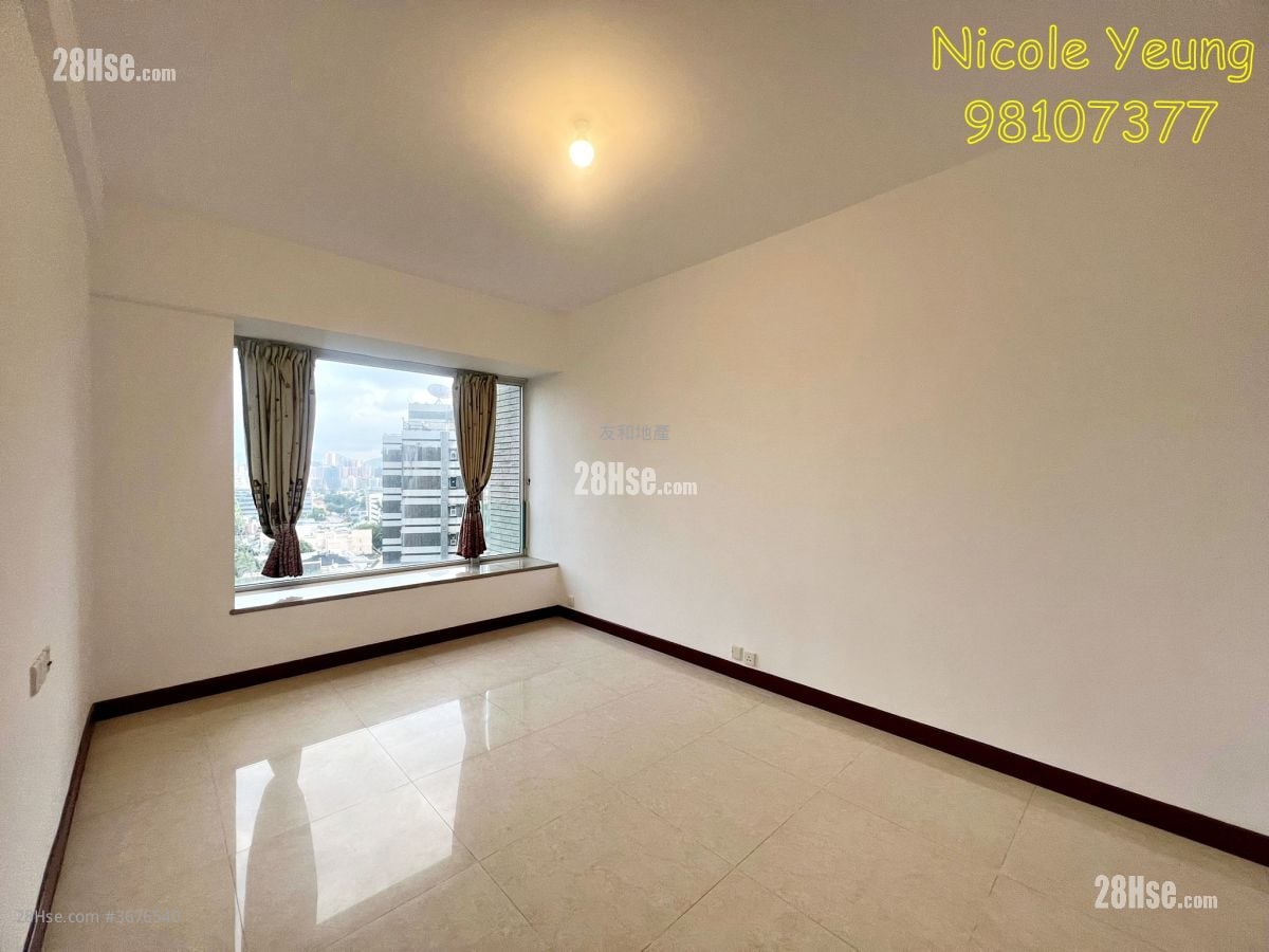 One Beacon Hill Rental 3 Bedrooms , 2 Bathrooms 1,168 ft²