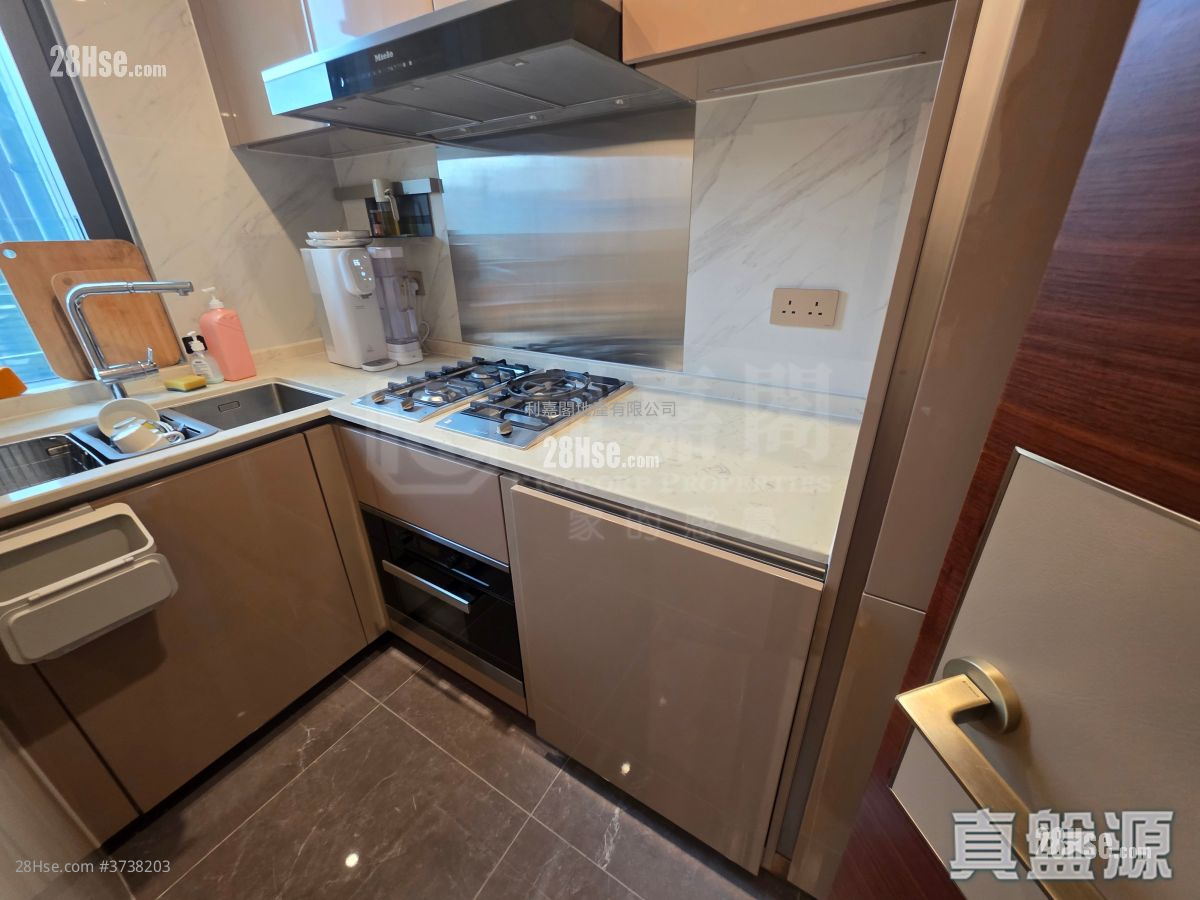 睿峰 租盤 2 房 , 1 浴室 489 平方呎