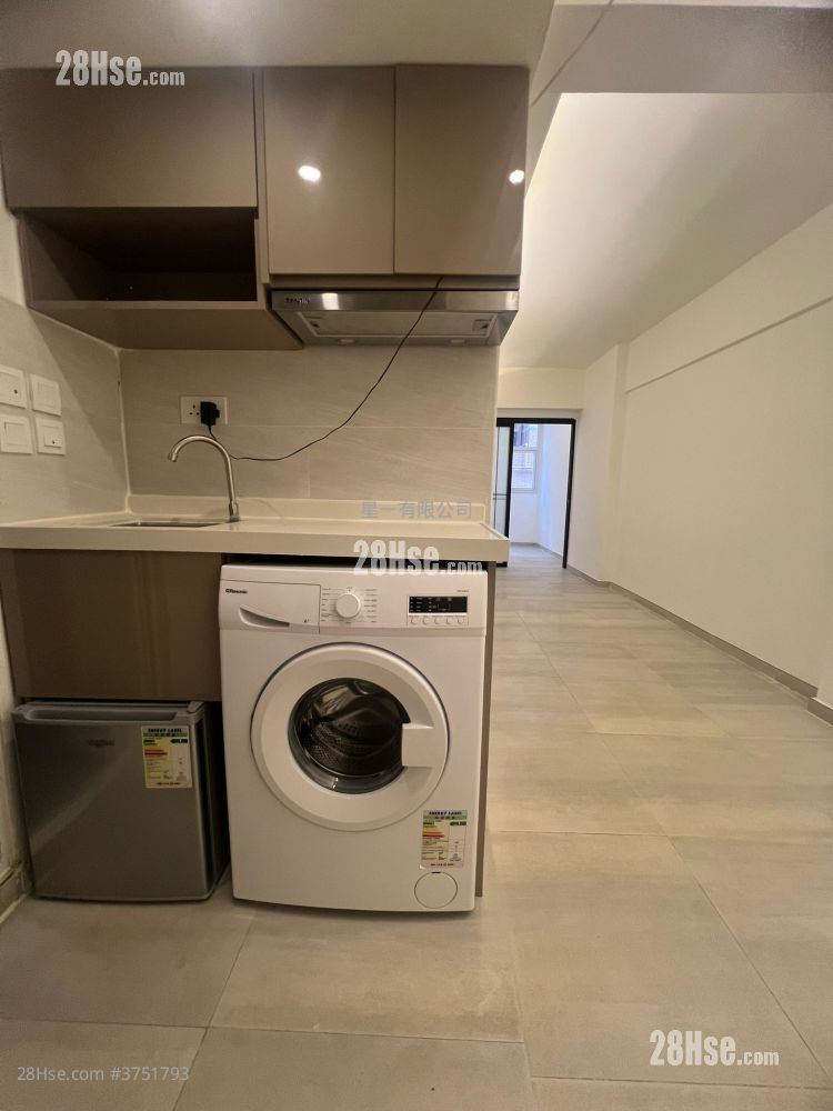 美輪大廈 租盤 2 房 , 1 浴室 450 平方呎