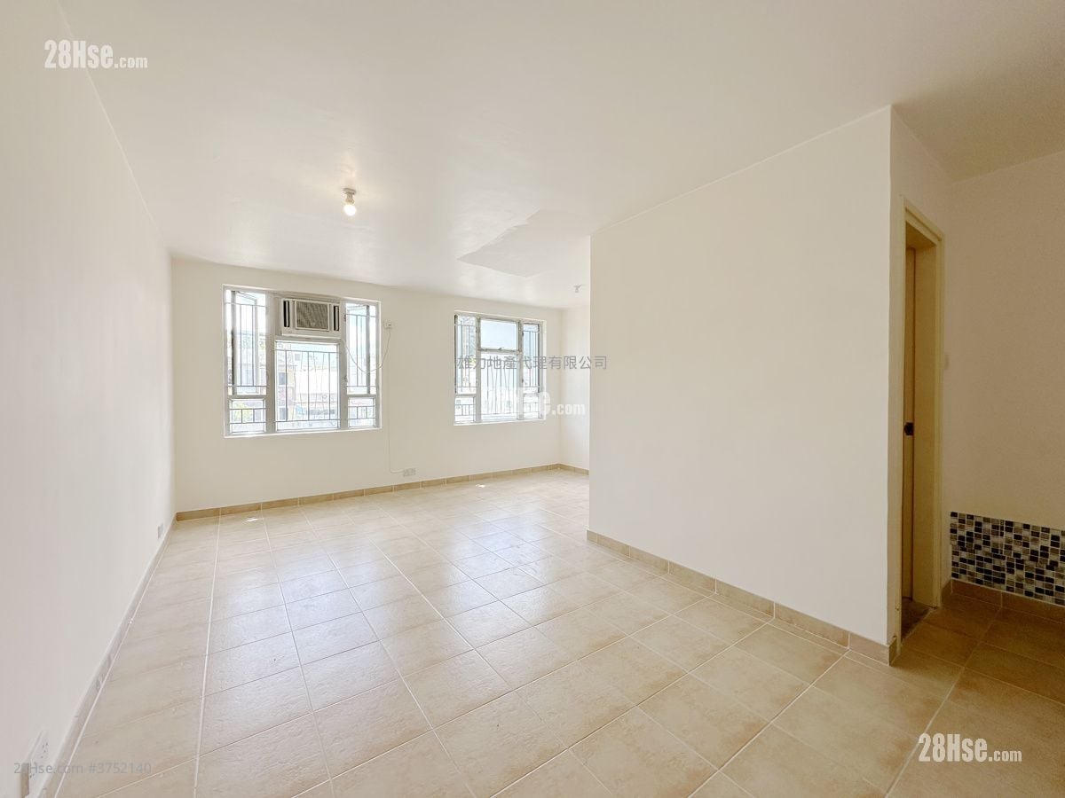 Lung Hin Court Rental Studio , 1 Bathroom 421 ft²