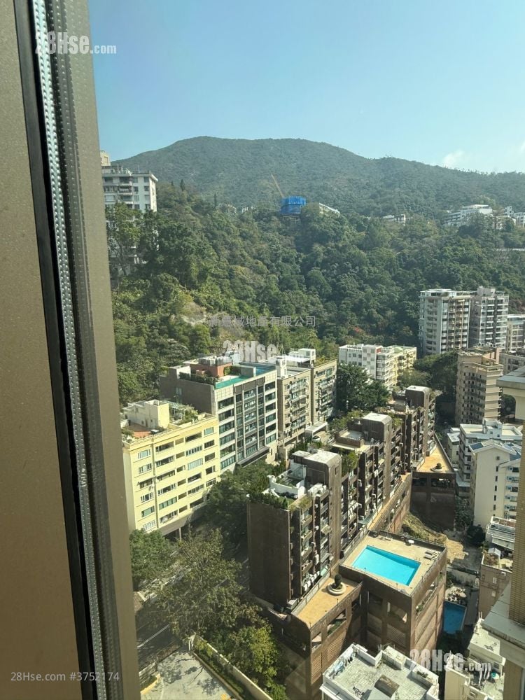 壹銮 售盘 3 房 , 2 浴室 884 平方尺