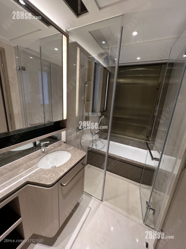 港島南岸 售盤 3 房 921 平方呎