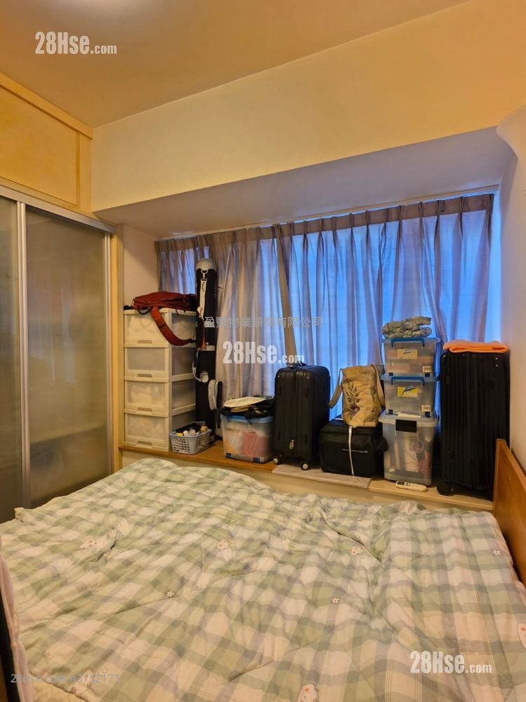 Silvervale Mansion Sell 2 Bedrooms , 1 Bathroom 386 ft²