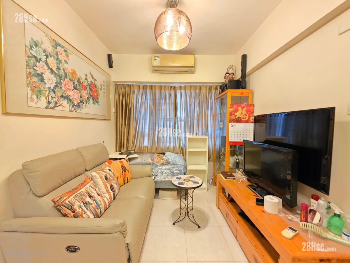 Silvervale Mansion Sell 2 Bedrooms , 1 Bathroom 386 ft²