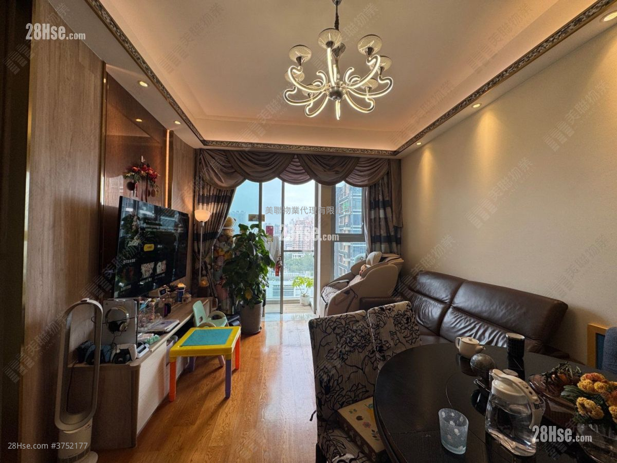 傲名 售盤 3 房 , 2 浴室 1,012 平方呎