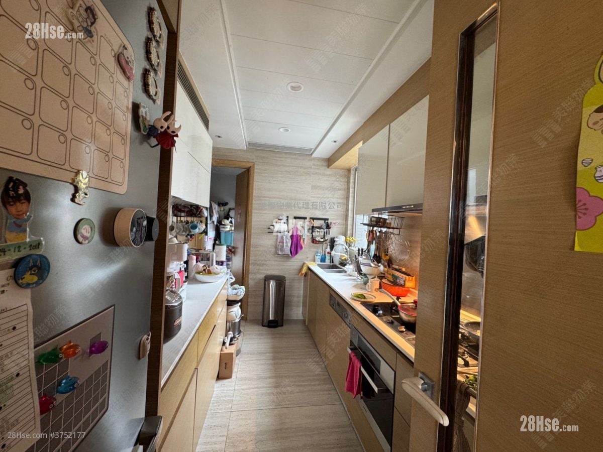 傲名 售盤 3 房 , 2 浴室 1,012 平方呎