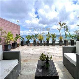 Dragon Lake Villa Sell 4 Bedrooms , 2 Bathrooms 2,301 ft²