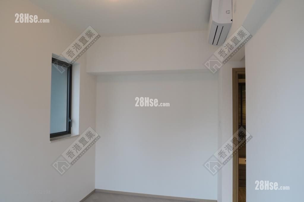 The Wings Sell 3 Bedrooms , 2 Bathrooms 856 ft²