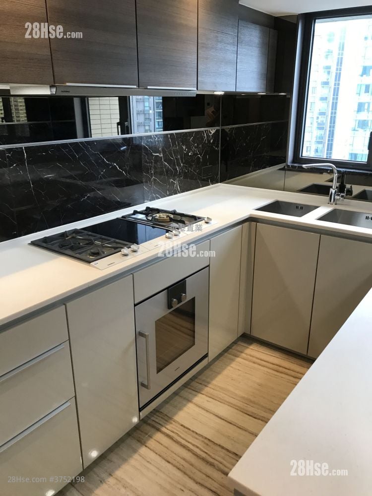 The Wings Sell 3 Bedrooms , 2 Bathrooms 856 ft²