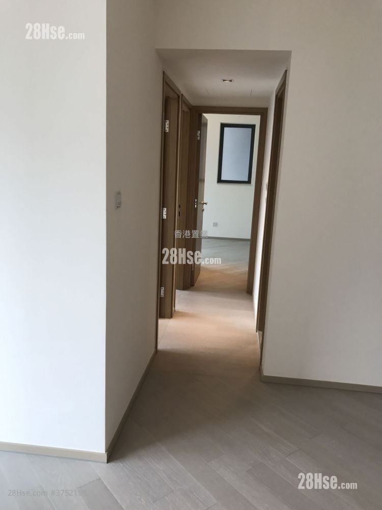 The Wings Sell 3 Bedrooms , 2 Bathrooms 856 ft²