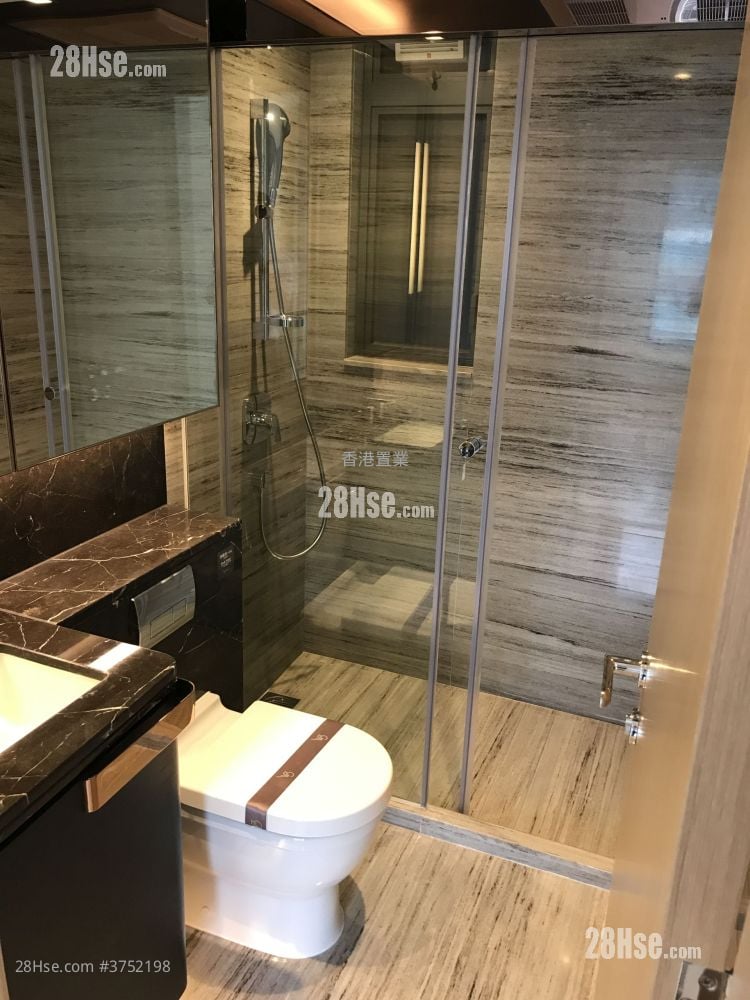 The Wings Sell 3 Bedrooms , 2 Bathrooms 856 ft²