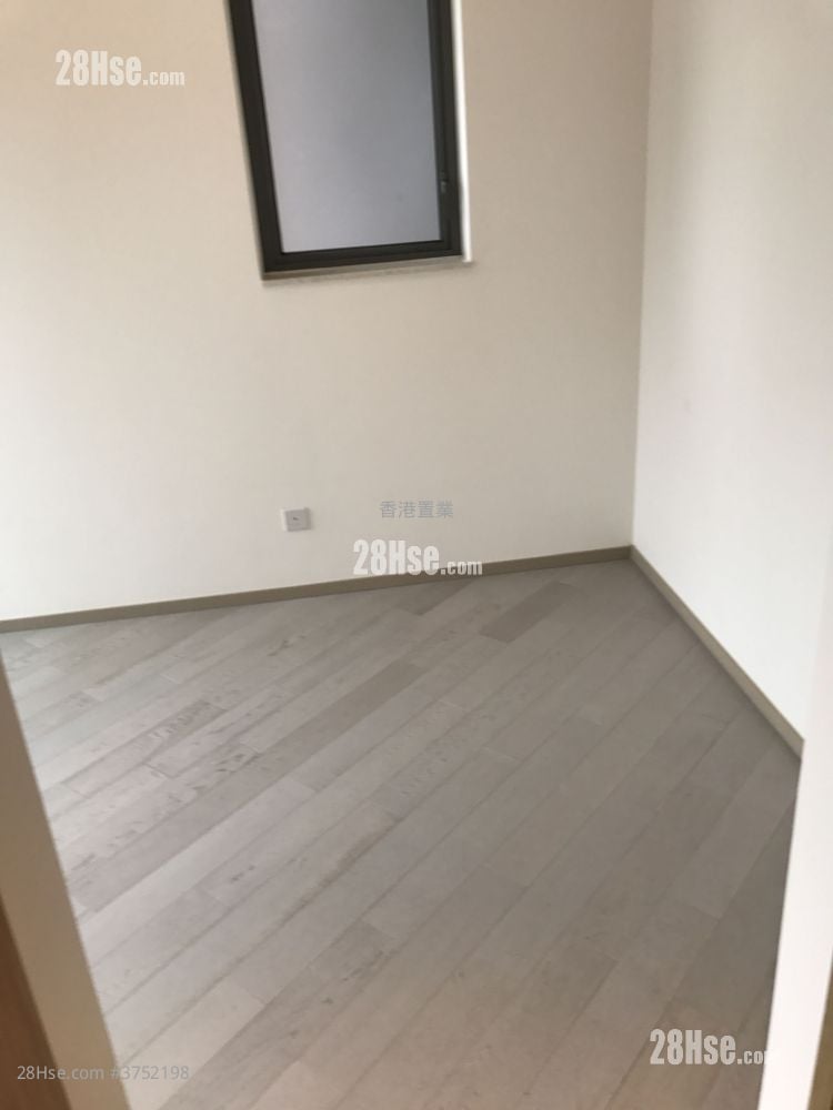 The Wings Sell 3 Bedrooms , 2 Bathrooms 856 ft²