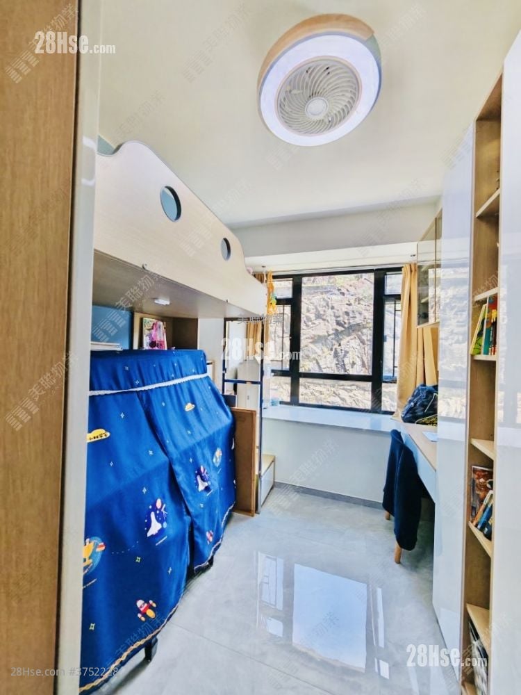 康怡花园 售盘 3 房 596 平方尺