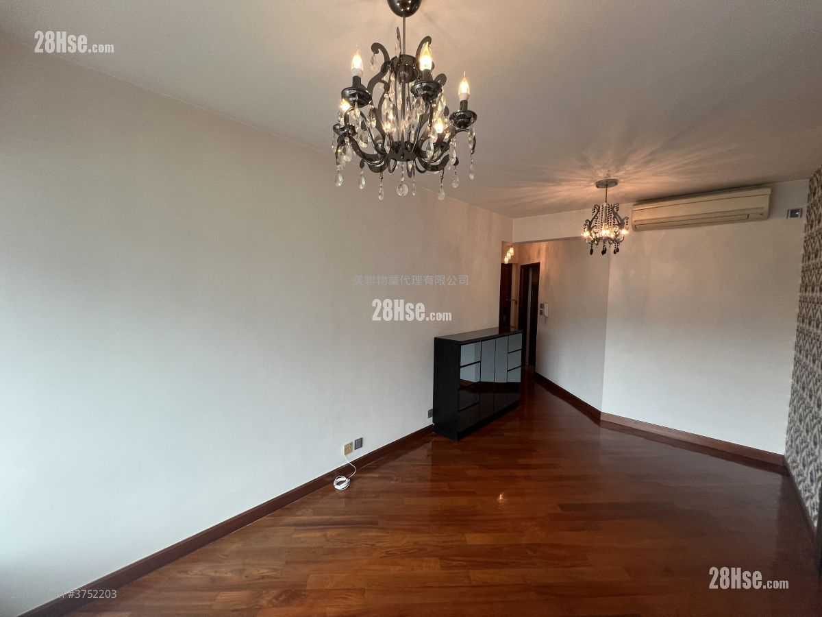 廳: 碧堤半島 售盤 2 房 , 1 浴室 524 平方呎