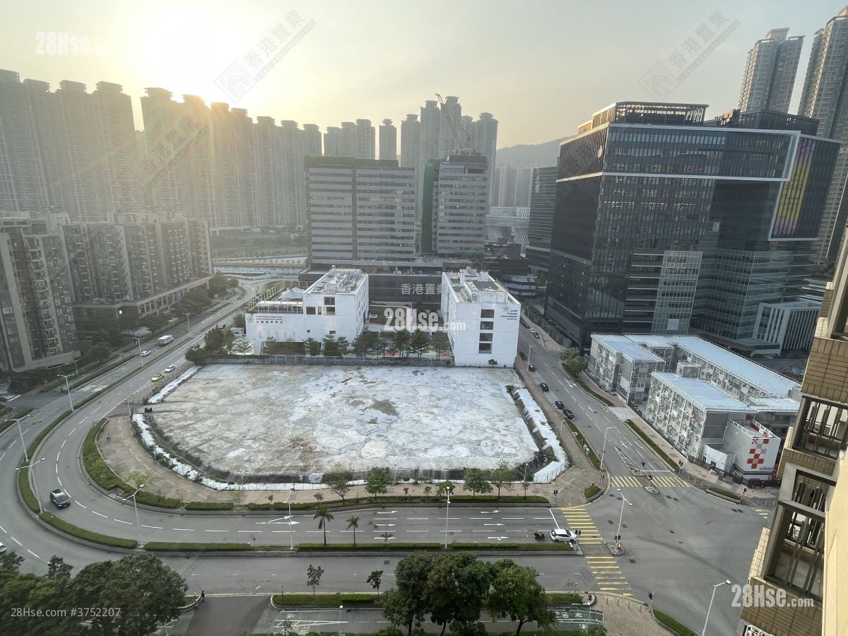 天晉 售盤 3 房 , 2 浴室 695 平方呎