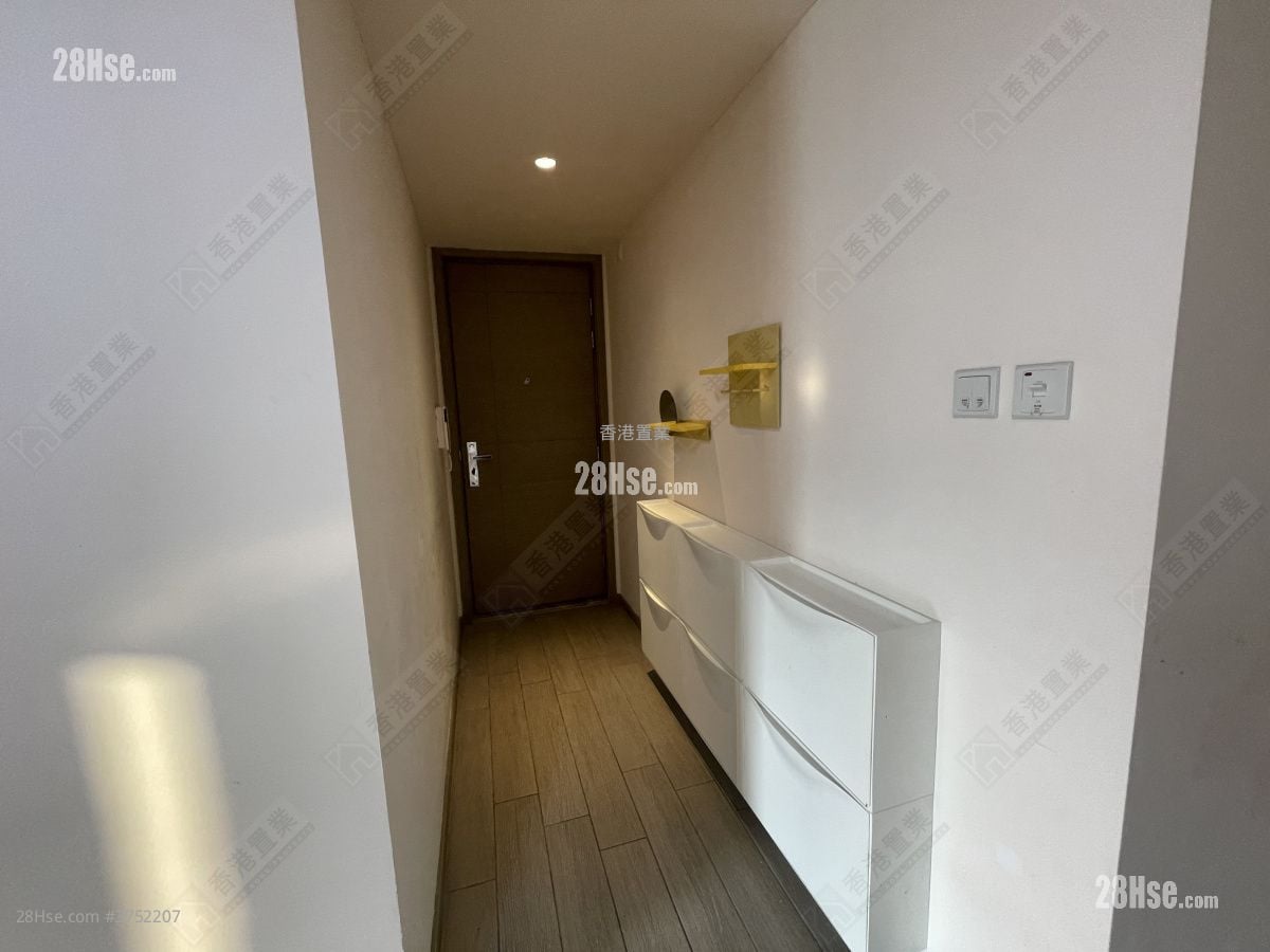 天晉 售盤 3 房 , 2 浴室 695 平方呎