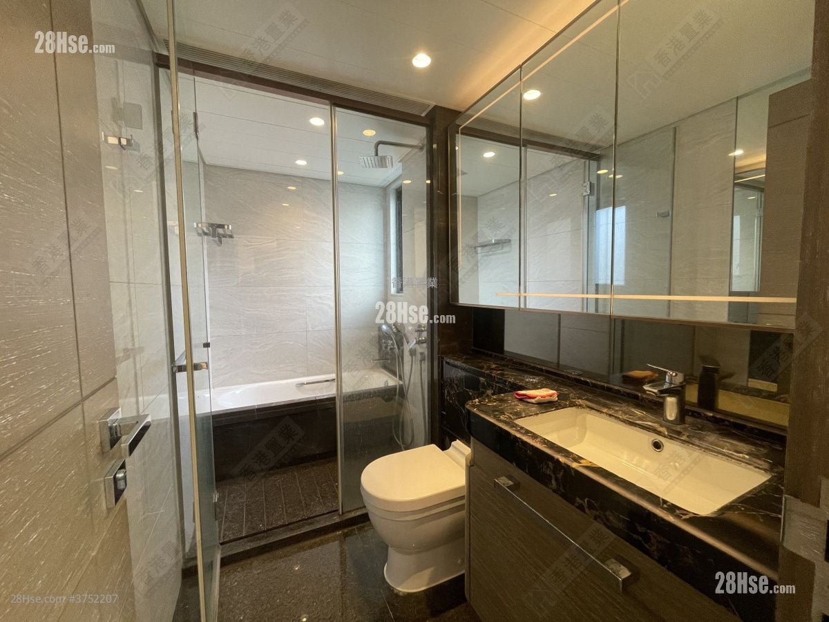 天晉 售盤 3 房 , 2 浴室 695 平方呎