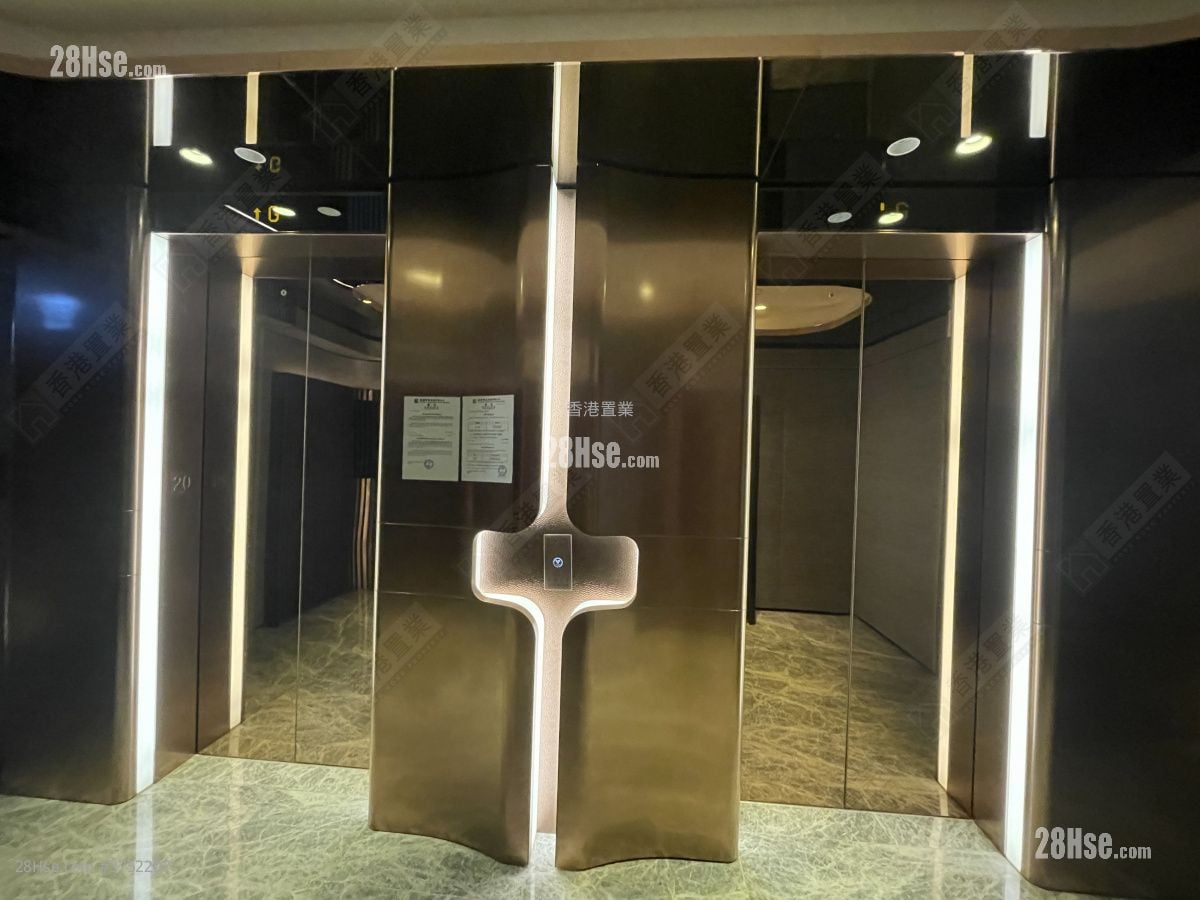 天晉 售盤 3 房 , 2 浴室 695 平方呎