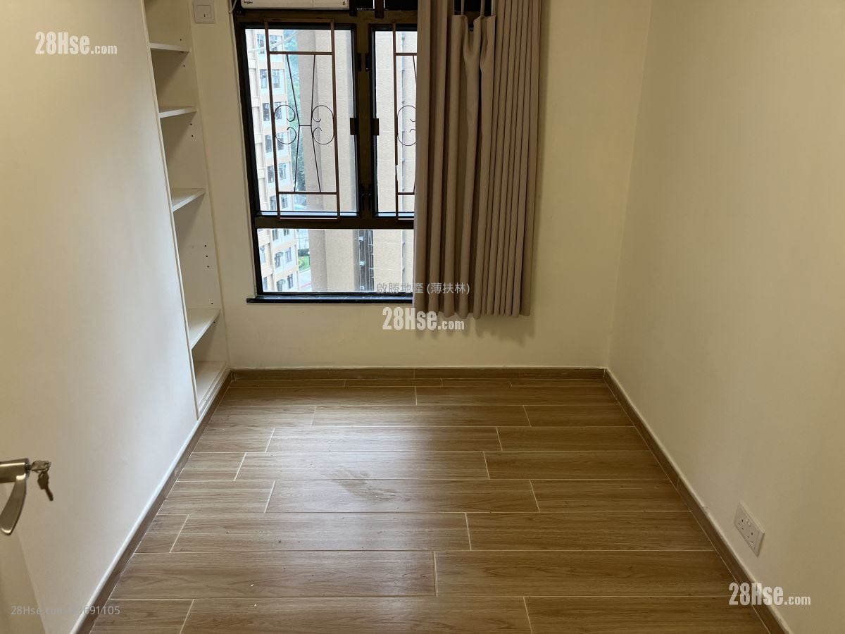 Pokfulam Gardens Rental 3 Bedrooms , 2 Bathrooms 698 ft²