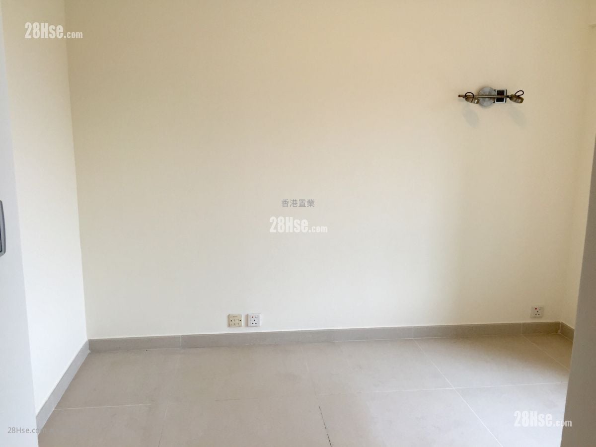 Ocean Shores Sell 3 Bedrooms , 2 Bathrooms 795 ft²