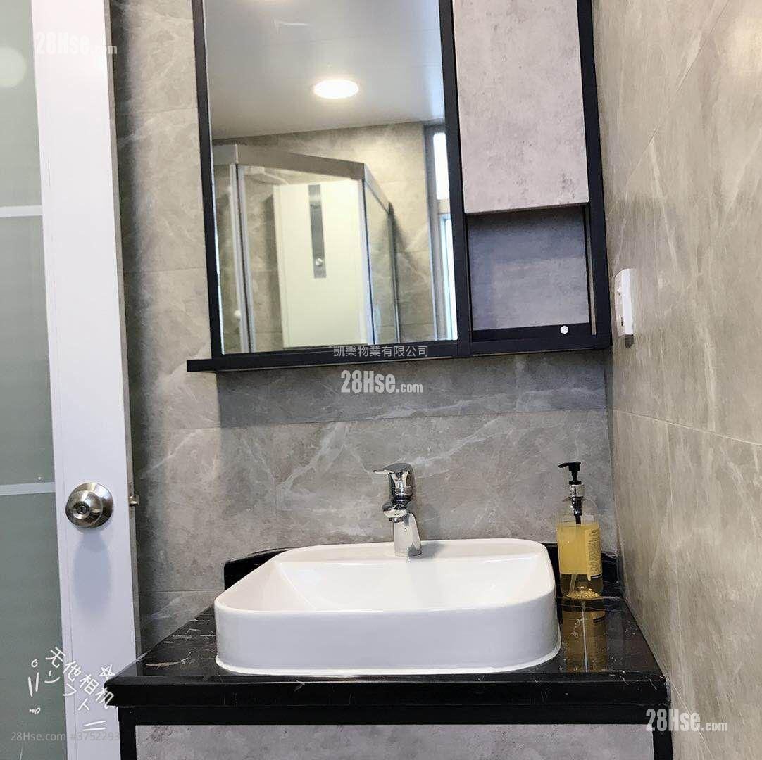 Kai Long Court Sell 1 Bedroom , 1 Bathroom 384 ft²