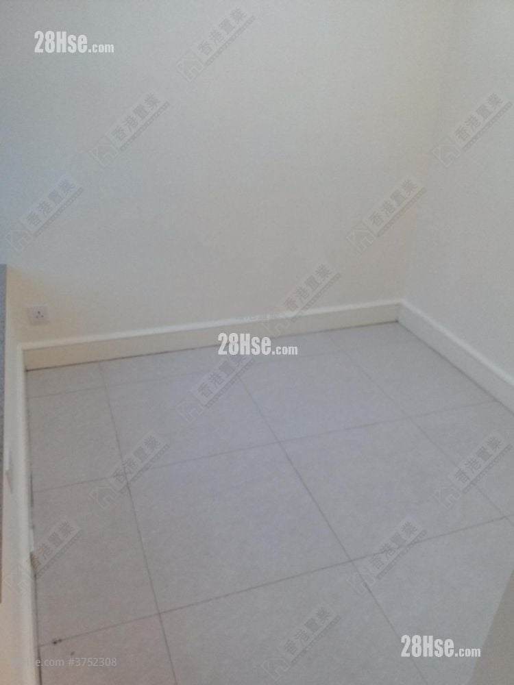 城中駅 售盤 3 房 , 2 浴室 651 平方呎