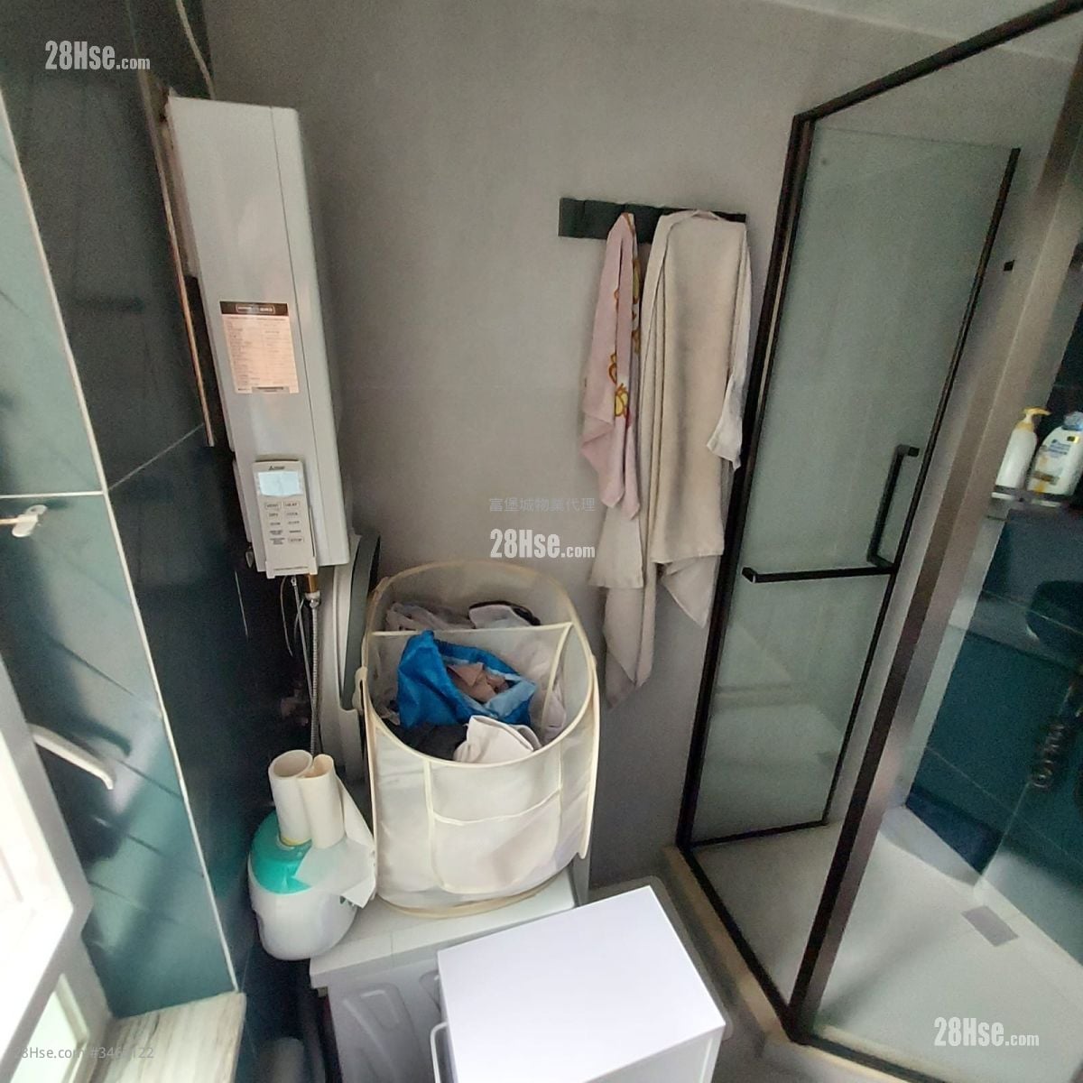 Hong Lam Court Sell 2 Bedrooms , 1 Bathroom 401 ft²