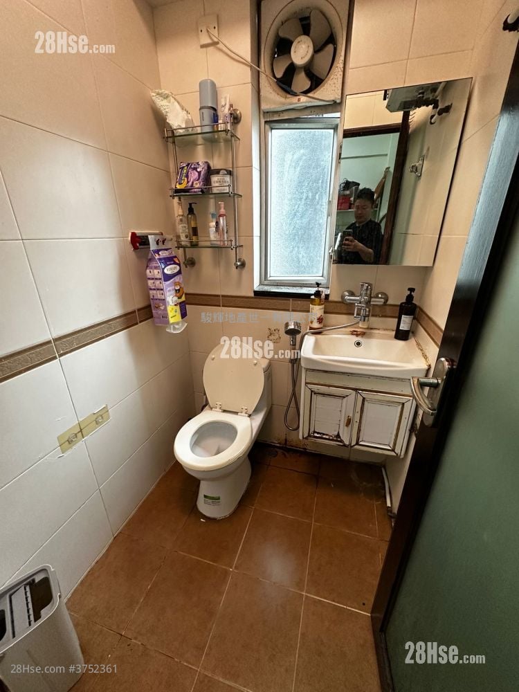 伟基楼 售盘 1 房 , 1 浴室 301 平方尺