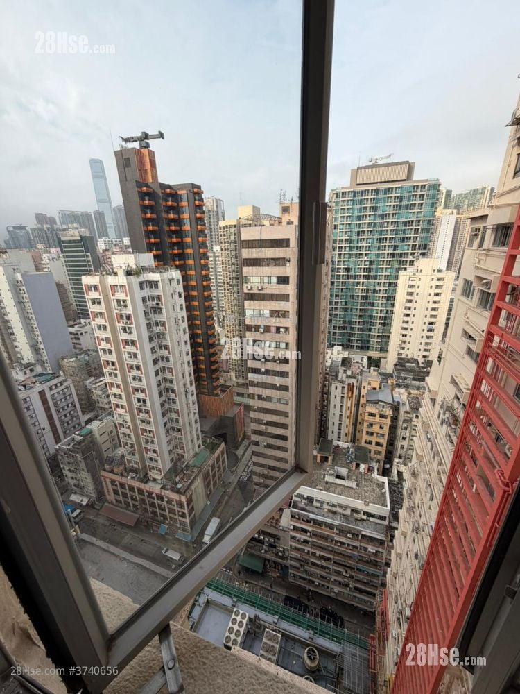 新興大廈 租盤 開放式間隔 , 1 浴室 130 平方呎