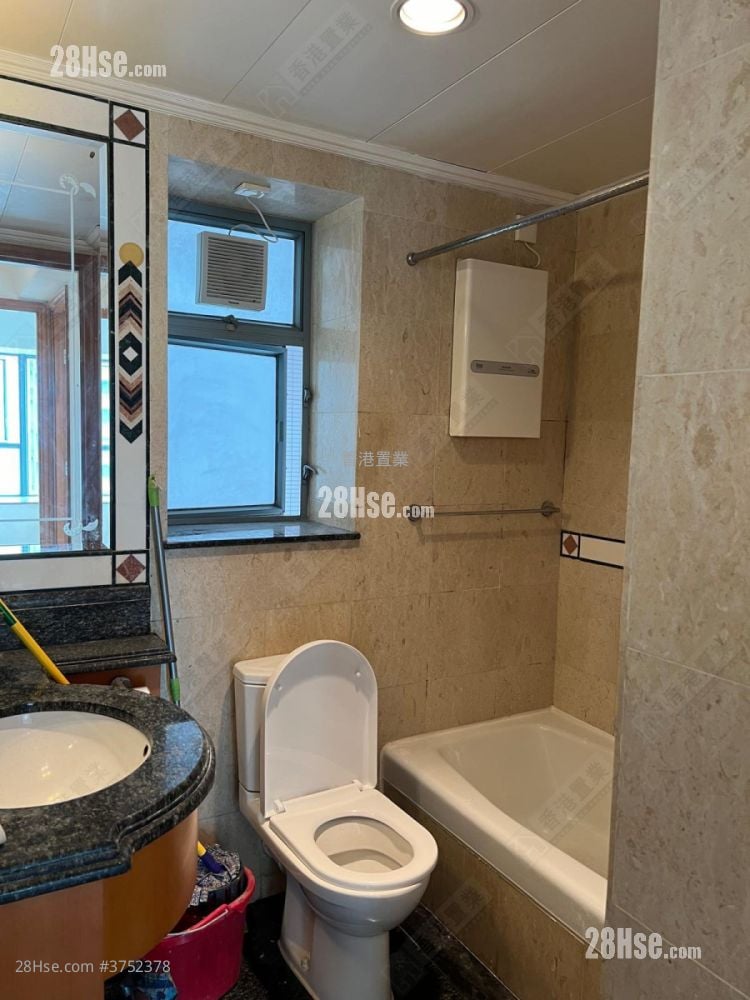 Ocean Shores Sell 2 Bedrooms , 1 Bathroom 516 ft²