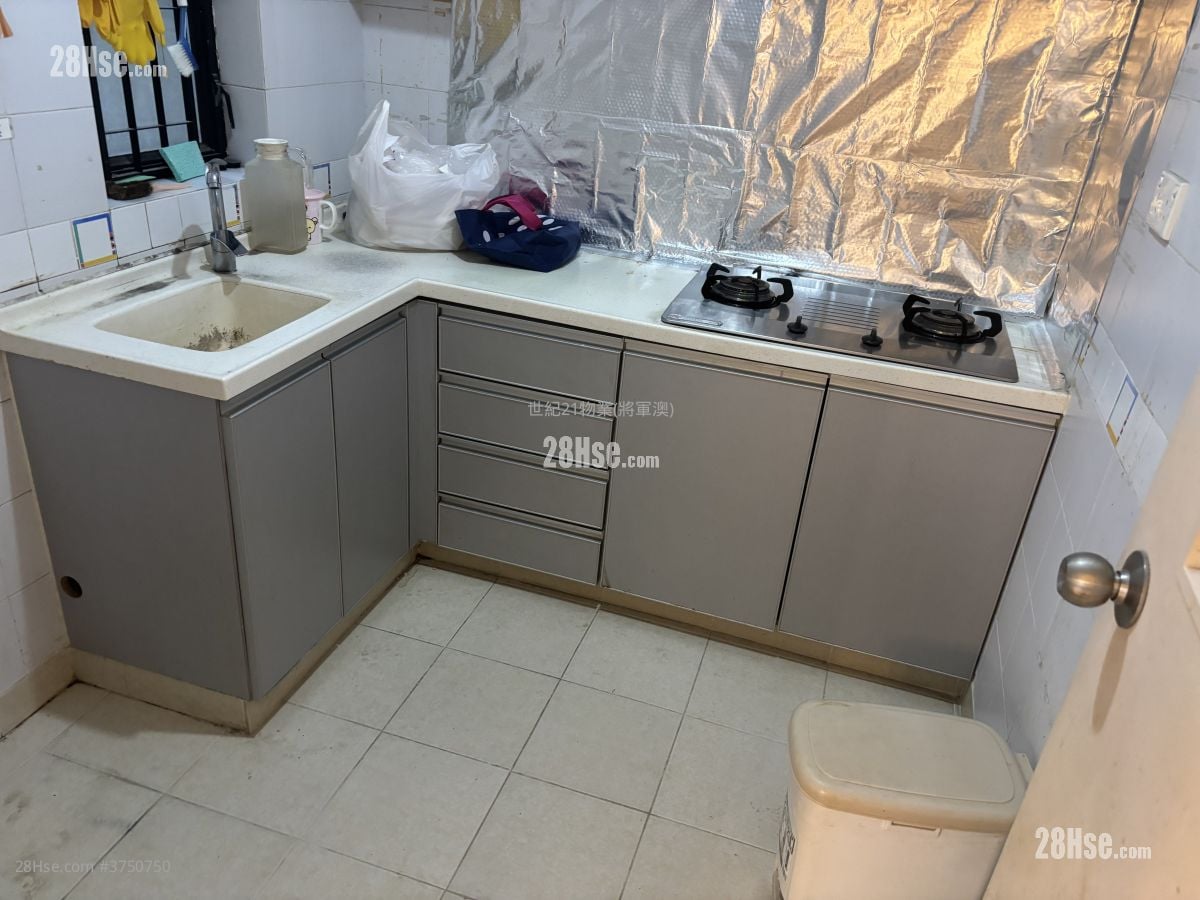 旭輝臺 售盤 3 房 639 平方呎