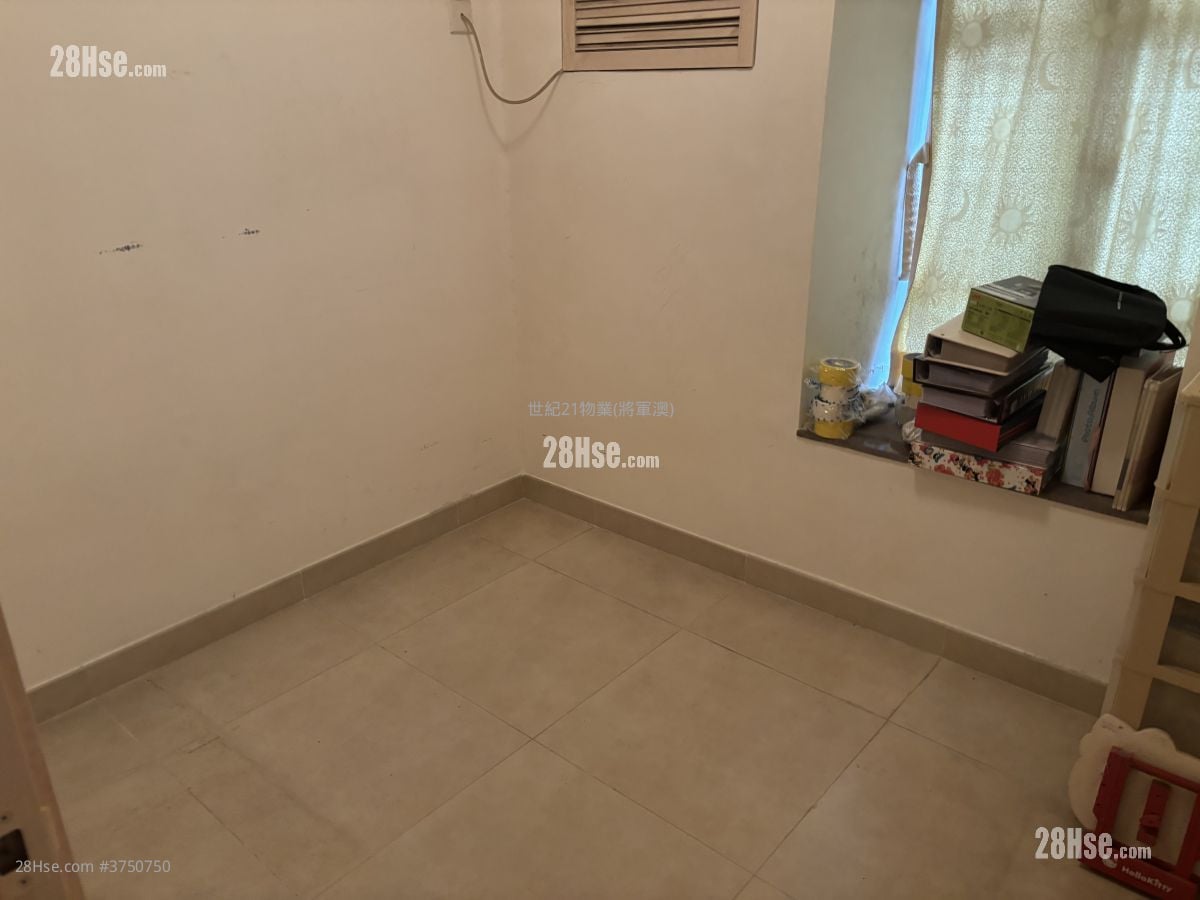 旭輝臺 售盤 3 房 639 平方呎