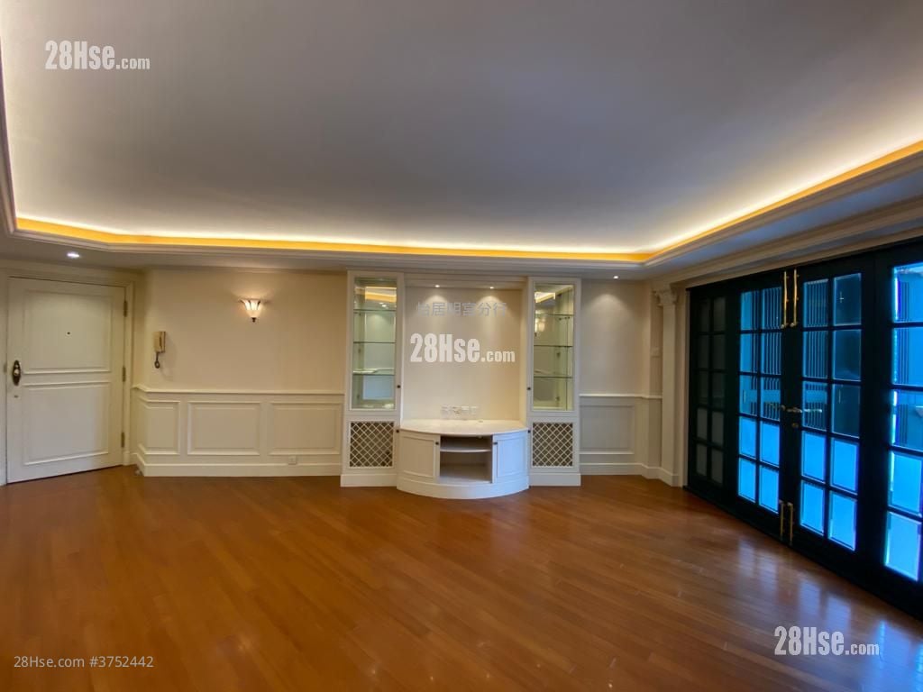 太古城 售盘 4 房 , 2 浴室 1,184 平方尺