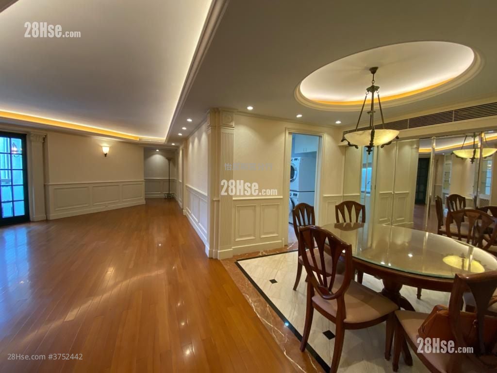 太古城 售盘 4 房 , 2 浴室 1,184 平方尺