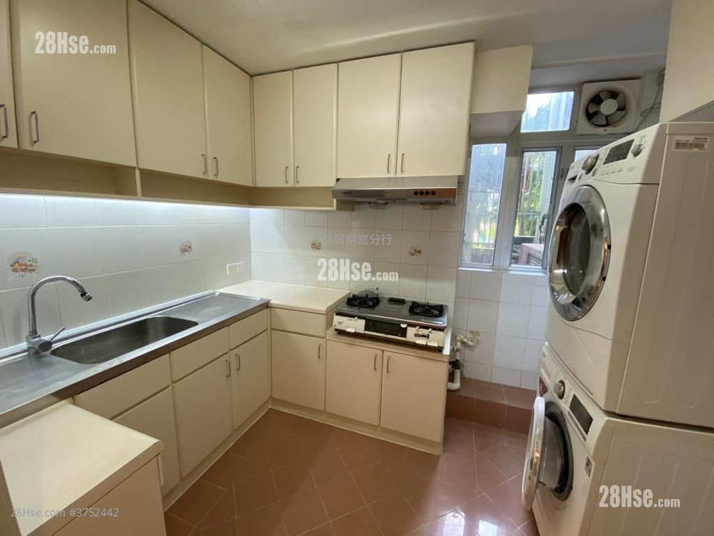 太古城 售盘 4 房 , 2 浴室 1,184 平方尺