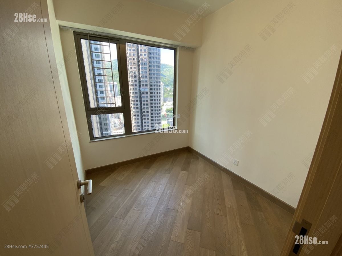 全城滙 售盤 3 房 , 2 浴室 781 平方呎