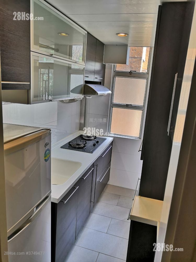 康林苑 售盤 3 房 , 1 浴室 554 平方呎