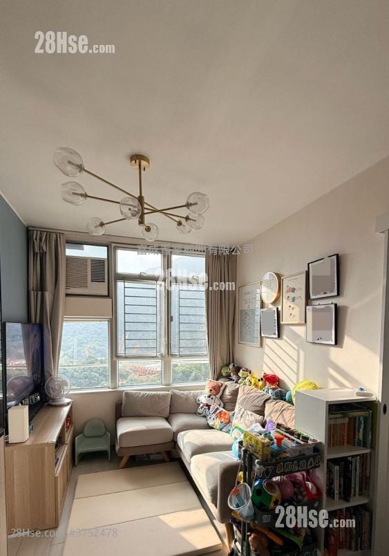 Shan Lai Court Sell 2 Bedrooms , 1 Bathroom 447 ft²