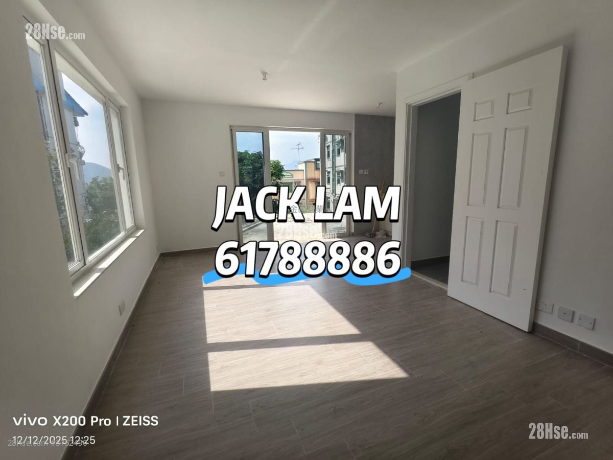 Fa Sam Hang Village Sell 3 Bedrooms , 2 Bathrooms 700 ft²