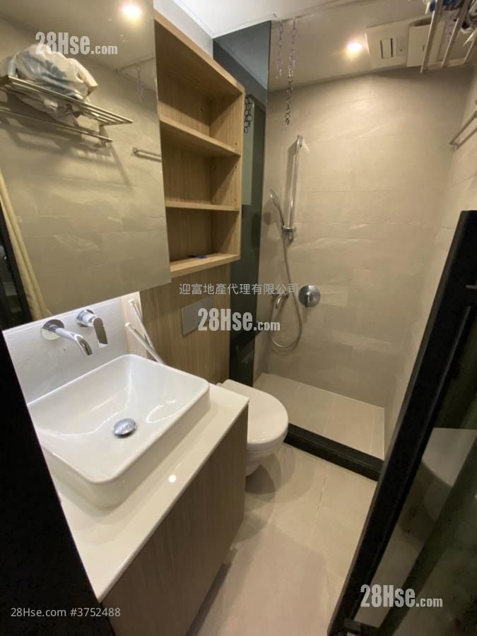 海滨南岸 售盘 3 房 , 2 浴室 590 平方尺