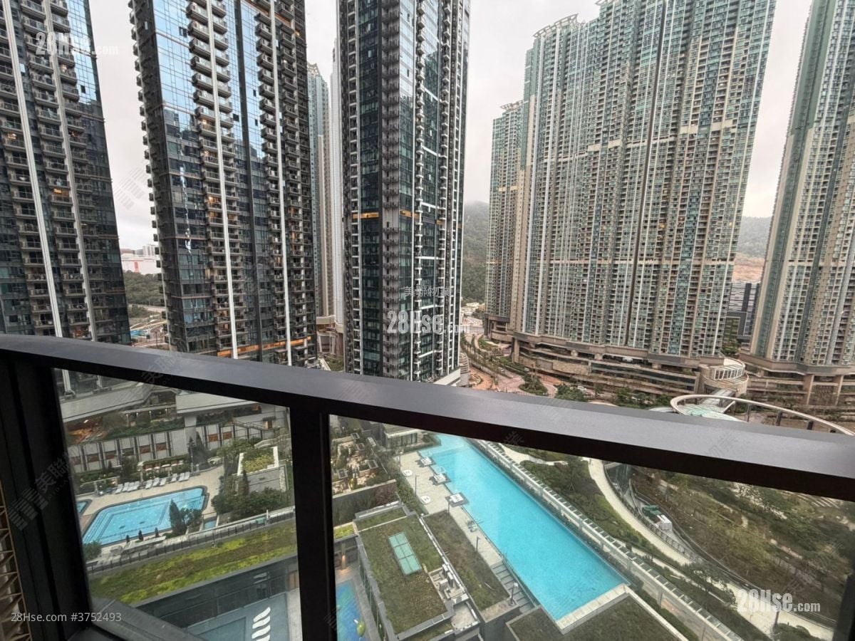 Seasons Place Sell 1 Bedroom 323 ft²